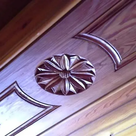 ホテル Alpenblick-leukerbad-therme ロイカーバード