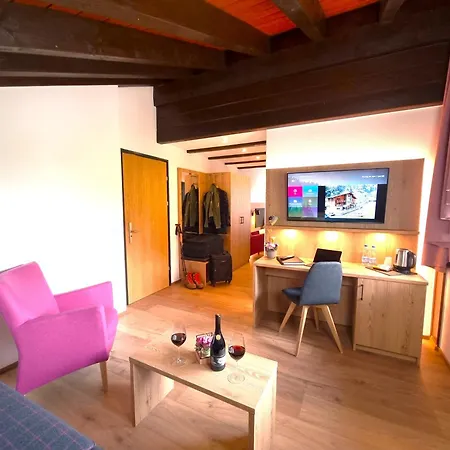 Alpenblick-leukerbad-therme 3* לויקרבאד