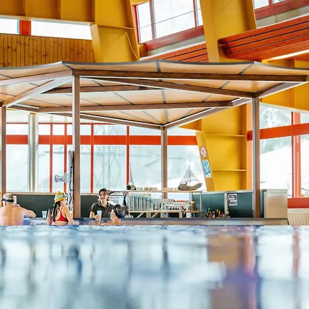 מלון Alpenblick-leukerbad-therme 3*